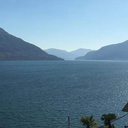 Bettina Ronco sopra Ascona